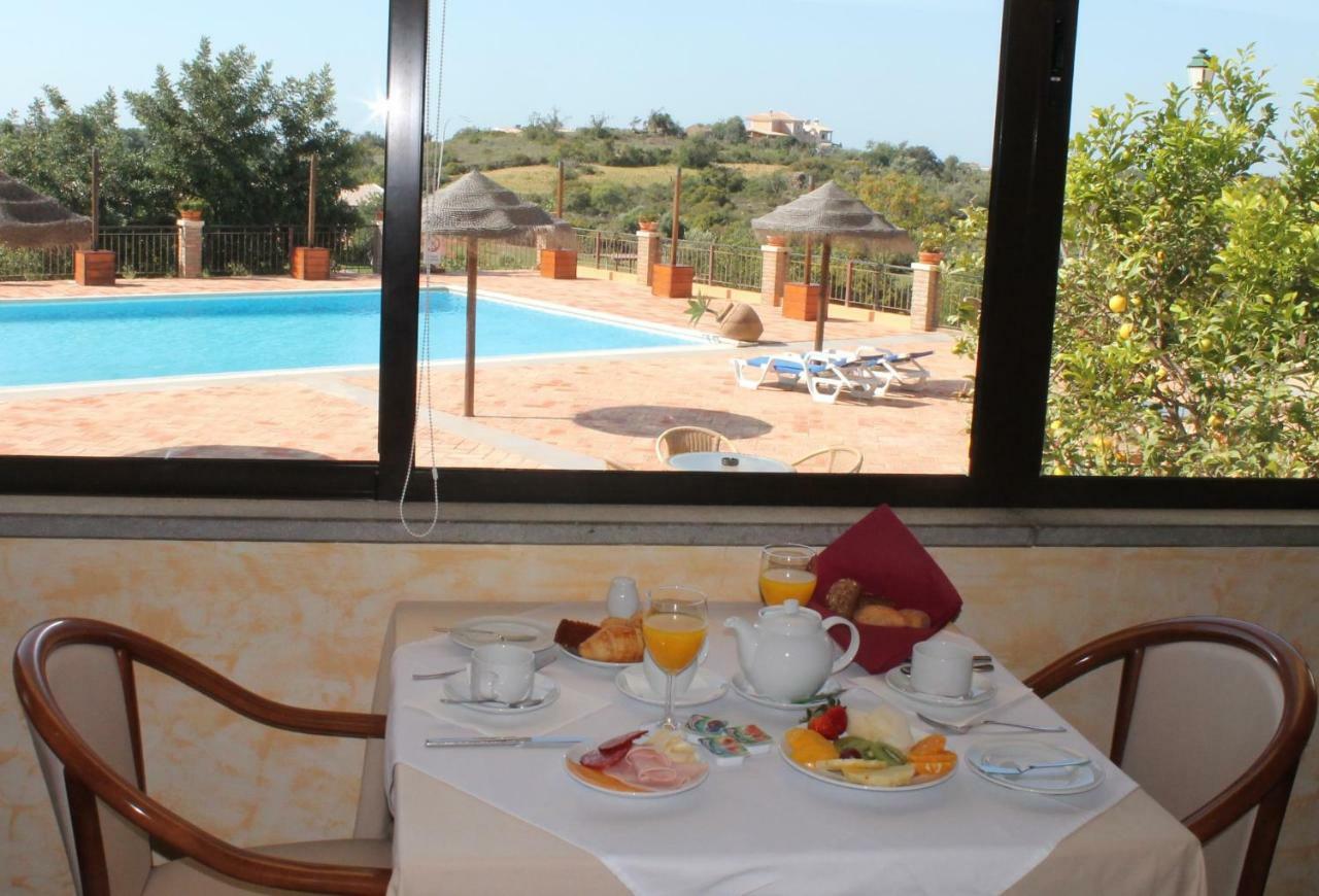 Quinta Dos Poetas Nature Hotel & Apartments Pechao Exterior photo